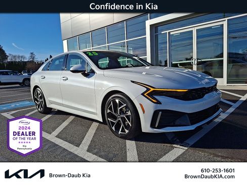 Used 2025 Kia K5 EX image 1