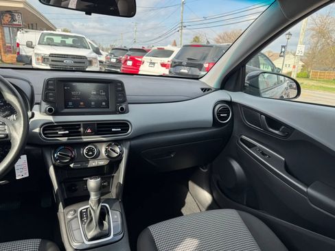 Used 2019 Hyundai Kona SE image 41