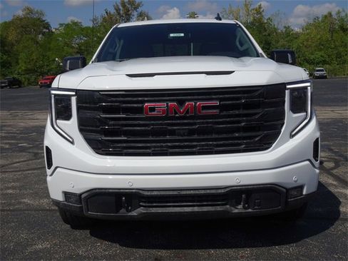 New 2026 GMC Sierra 1500 Elevation w/ Elevation Premium Package image 8