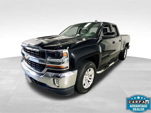 Used 2017 Chevrolet Silverado 1500 LT w/ All Star Edition AWD/4WD image 2