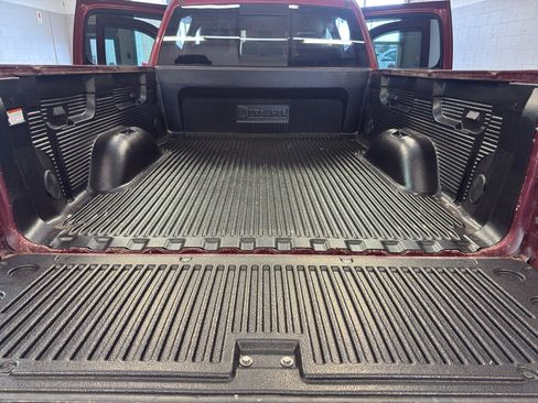 Used 2014 GMC Sierra 2500 SLE w/ SLE Preferred Package AWD/4WD image 31