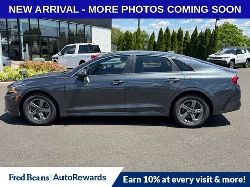 Used 2021 Kia K5 LXS FWD image 4