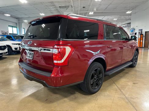 Used 2019 Ford Expedition Max XLT w/ Equipment Group 202A RWD image 8