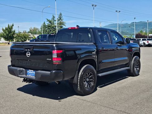 Used 2022 Nissan Frontier S AWD/4WD image 6