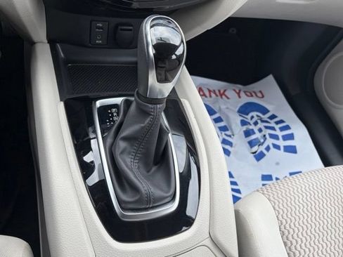 Used 2017 Nissan Rogue Sport S FWD image 22