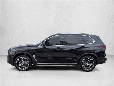 Used 2026 BMW X5 xDrive40i AWD/4WD image 9