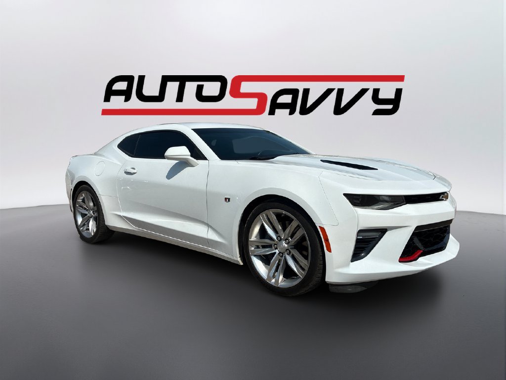 Used 2017 Chevrolet Camaro SS RWD image 3