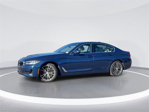 Used 2022 BMW 540i w/ Premium Package image 1