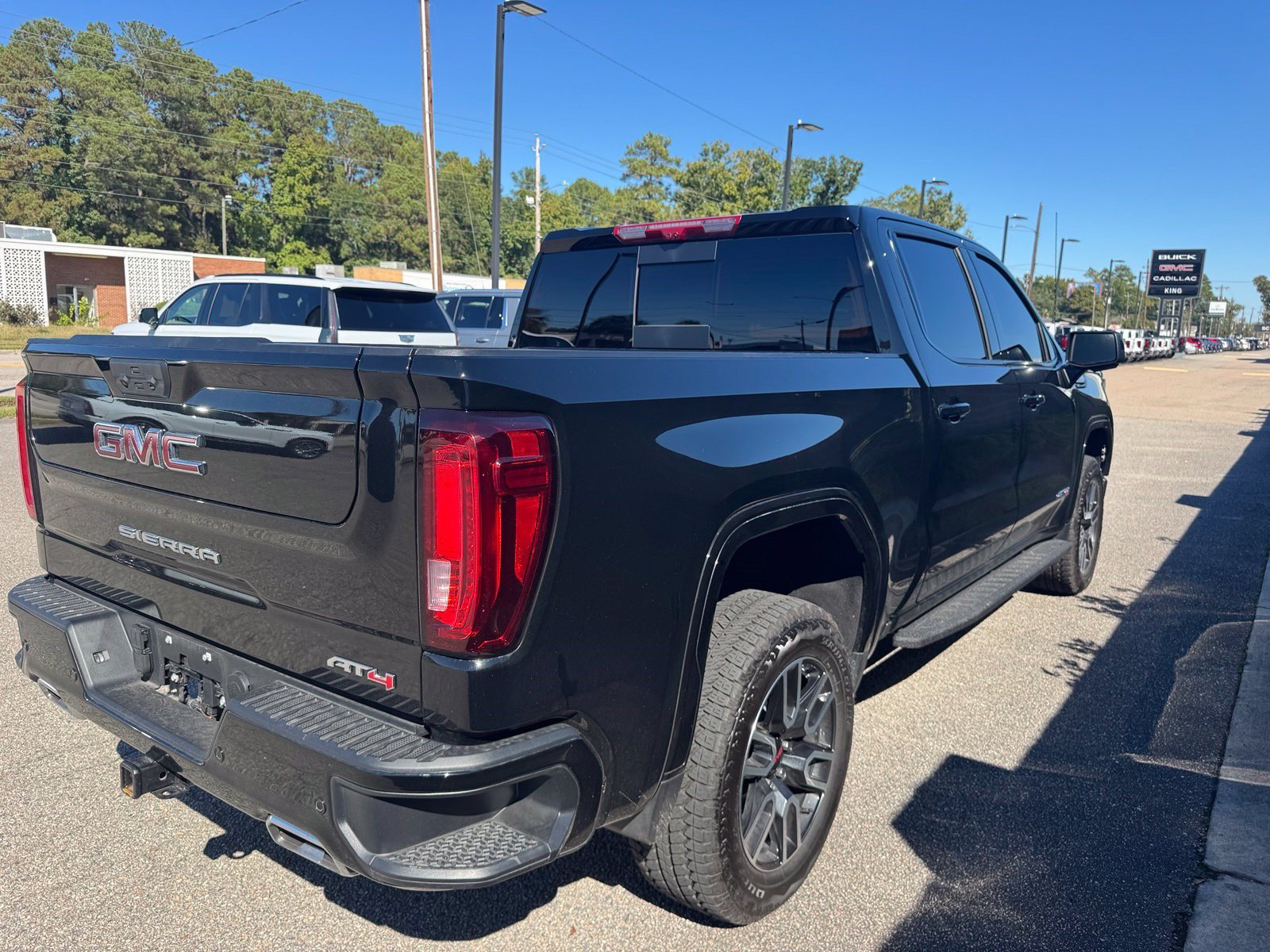 Certified 2026 GMC Sierra 1500 AT4 w/ AT4 Premium Package AWD/4WD image 12