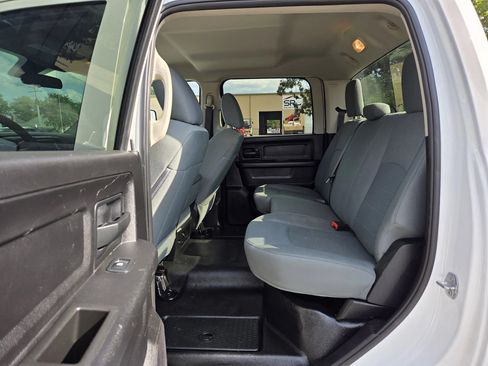 Used 2018 RAM 3500 Tradesman w/ Popular Equipment Group RWD image 18