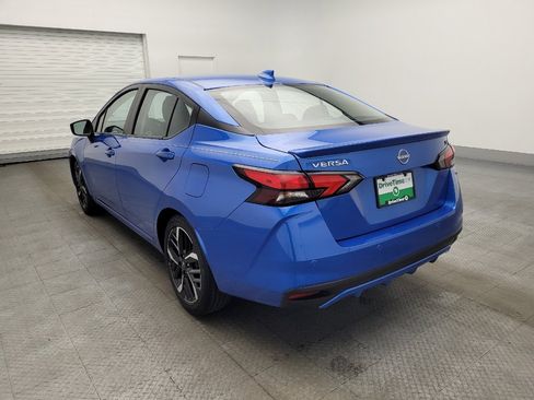 Used 2024 Nissan Versa SR image 5