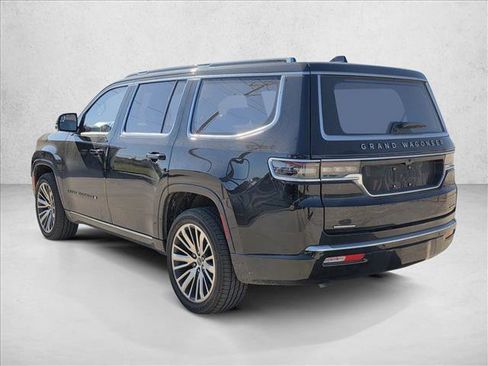 Used 2022 Jeep Grand Wagoneer Series III image 7