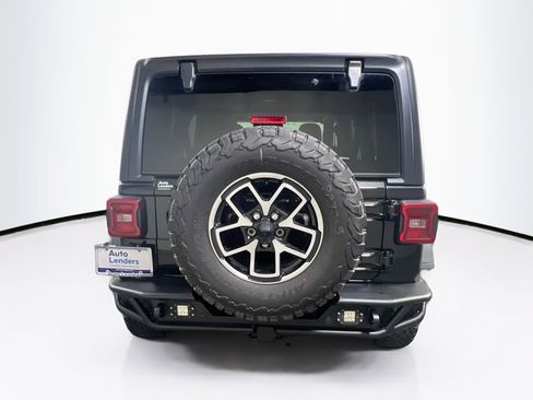 Used 2024 Jeep Wrangler Unlimited Rubicon w/ Convenience Group image 6