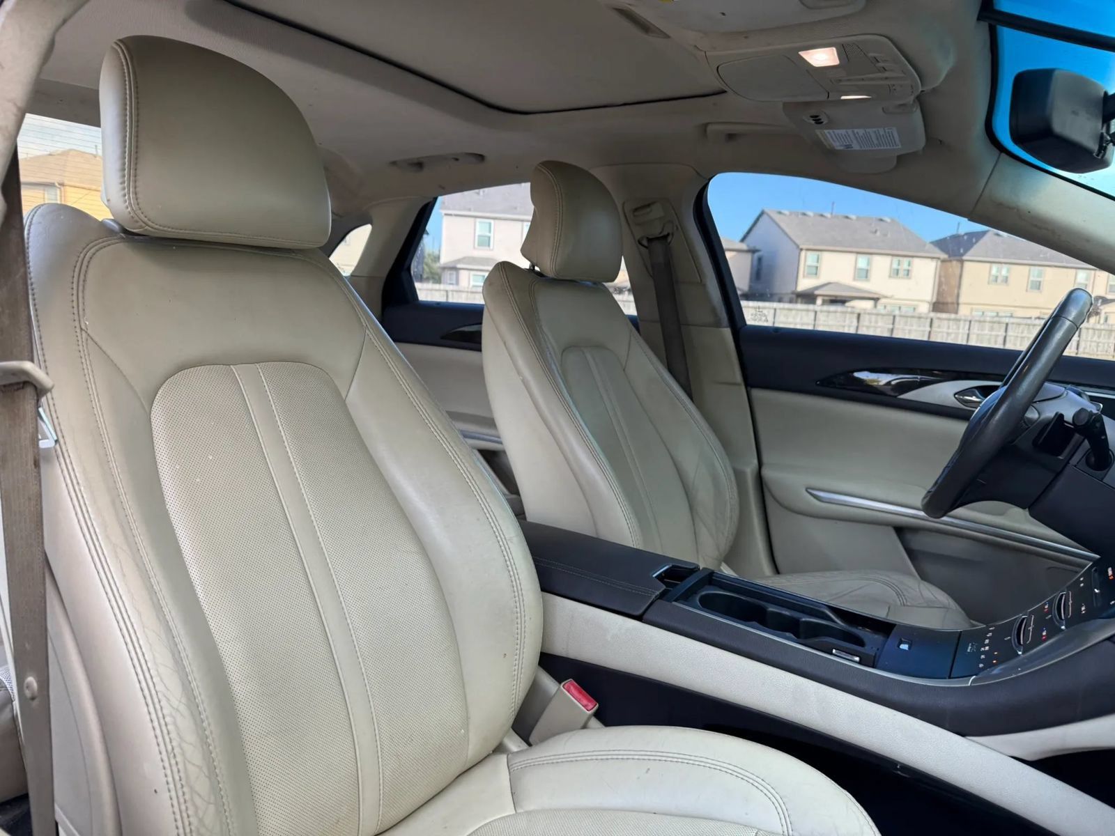 Used 2013 Lincoln MKZ FWD image 17