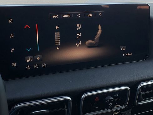 New 2026 Nissan Sentra SV FWD image 21