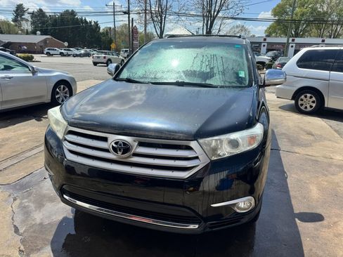 Used 2012 Toyota Highlander Limited w/ Tow Pkg image 7