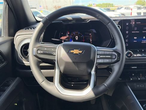 Certified 2023 Chevrolet Colorado LT w/ LT Convenience Package III AWD/4WD image 13