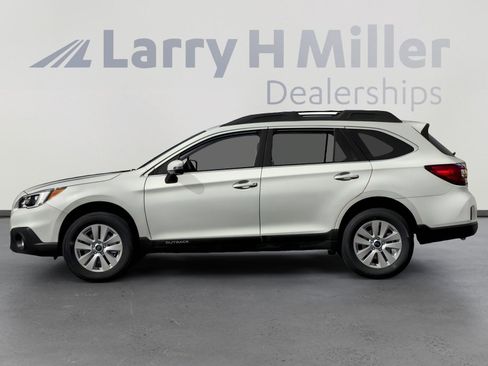 Used 2017 Subaru Outback 2.5i Premium image 6