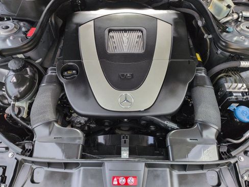 Used 2011 Mercedes-Benz E 350 Sedan image 24