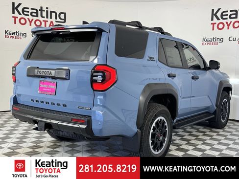 New 2025 Toyota 4Runner TRD Off-Road Premium image 14