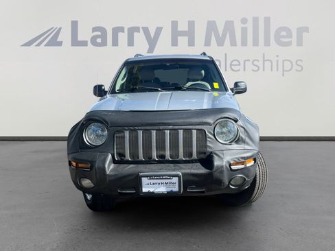 Used 2002 Jeep Liberty Limited image 8