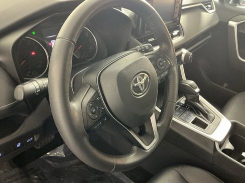 Used 2019 Toyota RAV4 XLE Premium w/ Cold Weather Package image 39