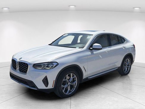 Certified 2023 BMW X4 xDrive30i w/ Convenience Package AWD/4WD image 8