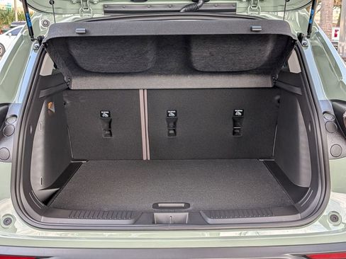 New 2026 Chevrolet Trax ACTIV w/ Sunroof Package image 22