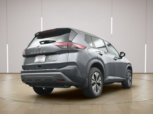Certified 2023 Nissan Rogue SV FWD image 25