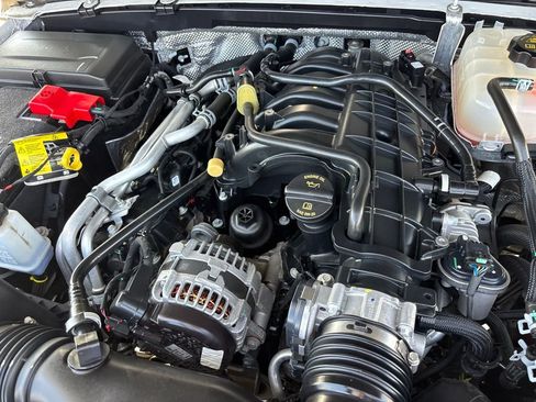 Used 2024 Jeep Wrangler Unlimited Rubicon image 29