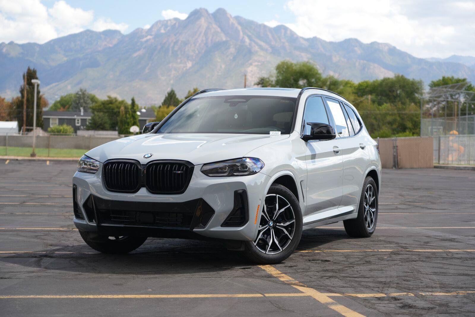 Used 2023 BMW X3 M40i AWD/4WD image 1