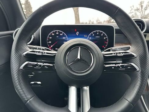 Certified 2025 Mercedes-Benz GLC 300 4MATIC image 19