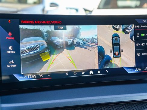 Used 2025 BMW 230i xDrive Coupe w/ Premium Package image 26