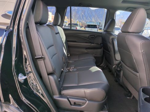 Used 2023 Honda Passport EX-L image 32