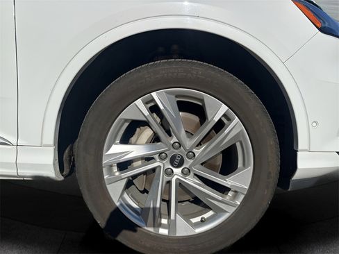 Used 2021 Audi Q7 3.0T Premium Plus image 9
