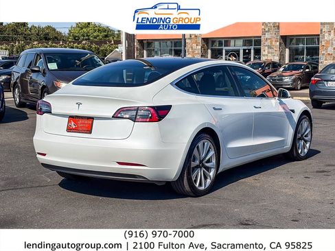Used 2019 Tesla Model 3 Standard Range RWD image 4