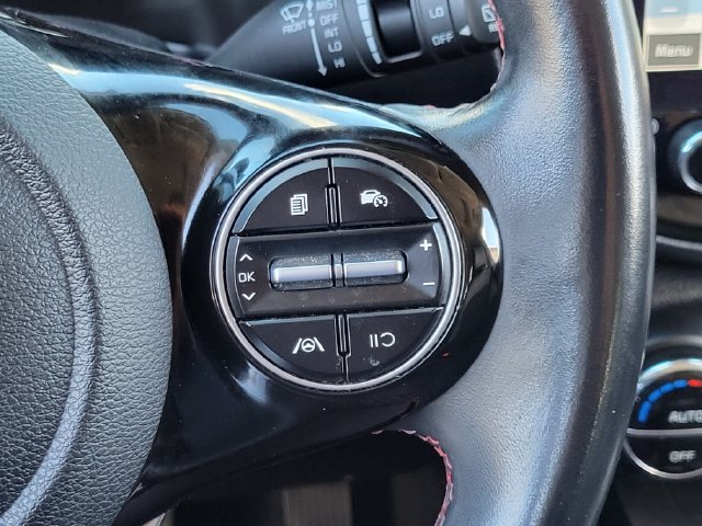 Used 2023 Kia Soul GT-Line FWD image 9