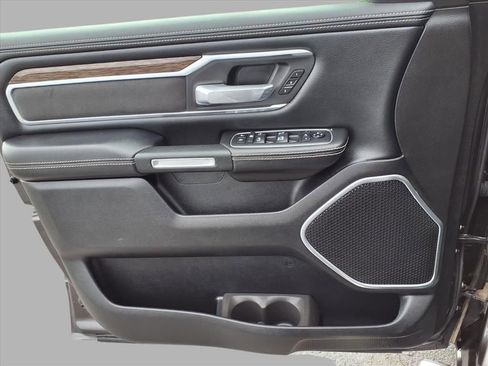 Used 2020 RAM 1500 Laramie image 16