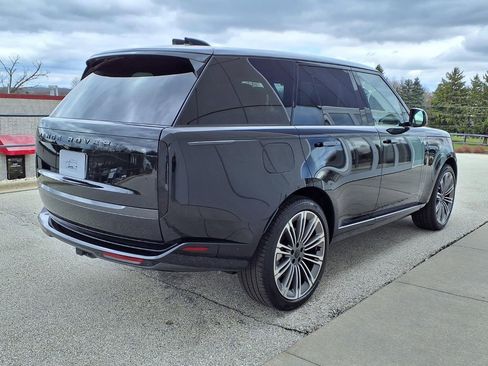 New 2026 Land Rover Range Rover SE AWD/4WD image 5
