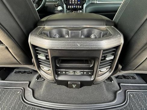 Used 2019 RAM 1500 Limited AWD/4WD image 19