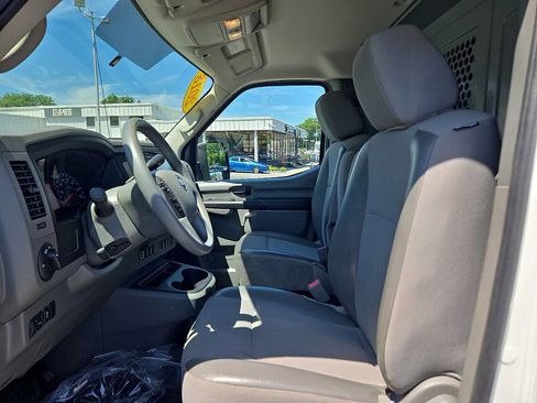 Used 2018 Nissan NV 1500 SV RWD image 28