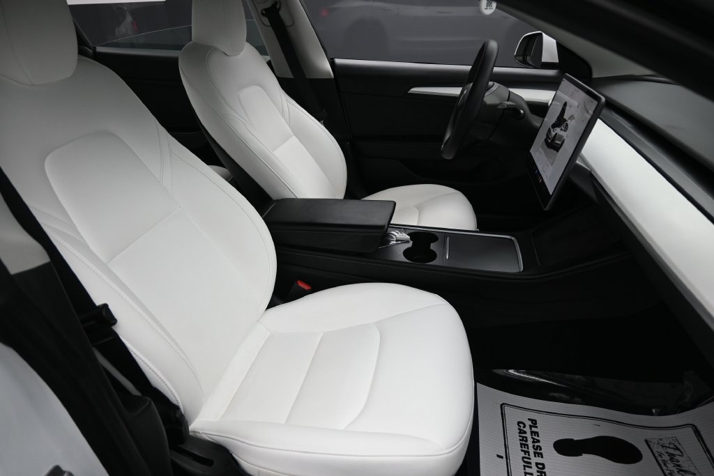 Used 2023 Tesla Model 3 Standard Range RWD image 30