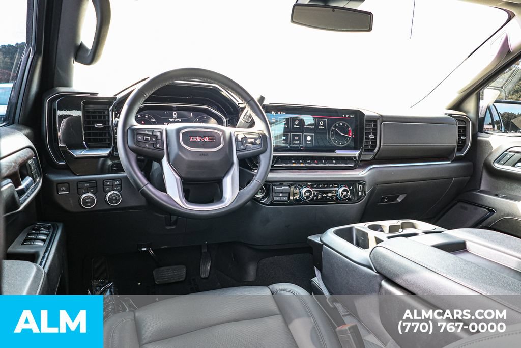 Used 2024 GMC Sierra 1500 SLT AWD/4WD image 26