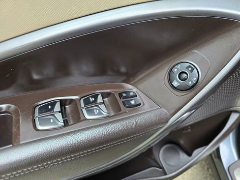 Used 2017 Hyundai Santa Fe Sport image 19