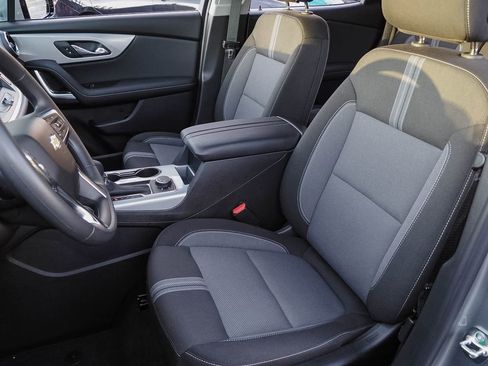 Used 2025 Chevrolet Blazer LT w/ Driver Confidence Package FWD image 21