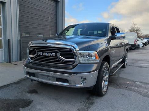 Used 2018 RAM 1500 Limited image 11