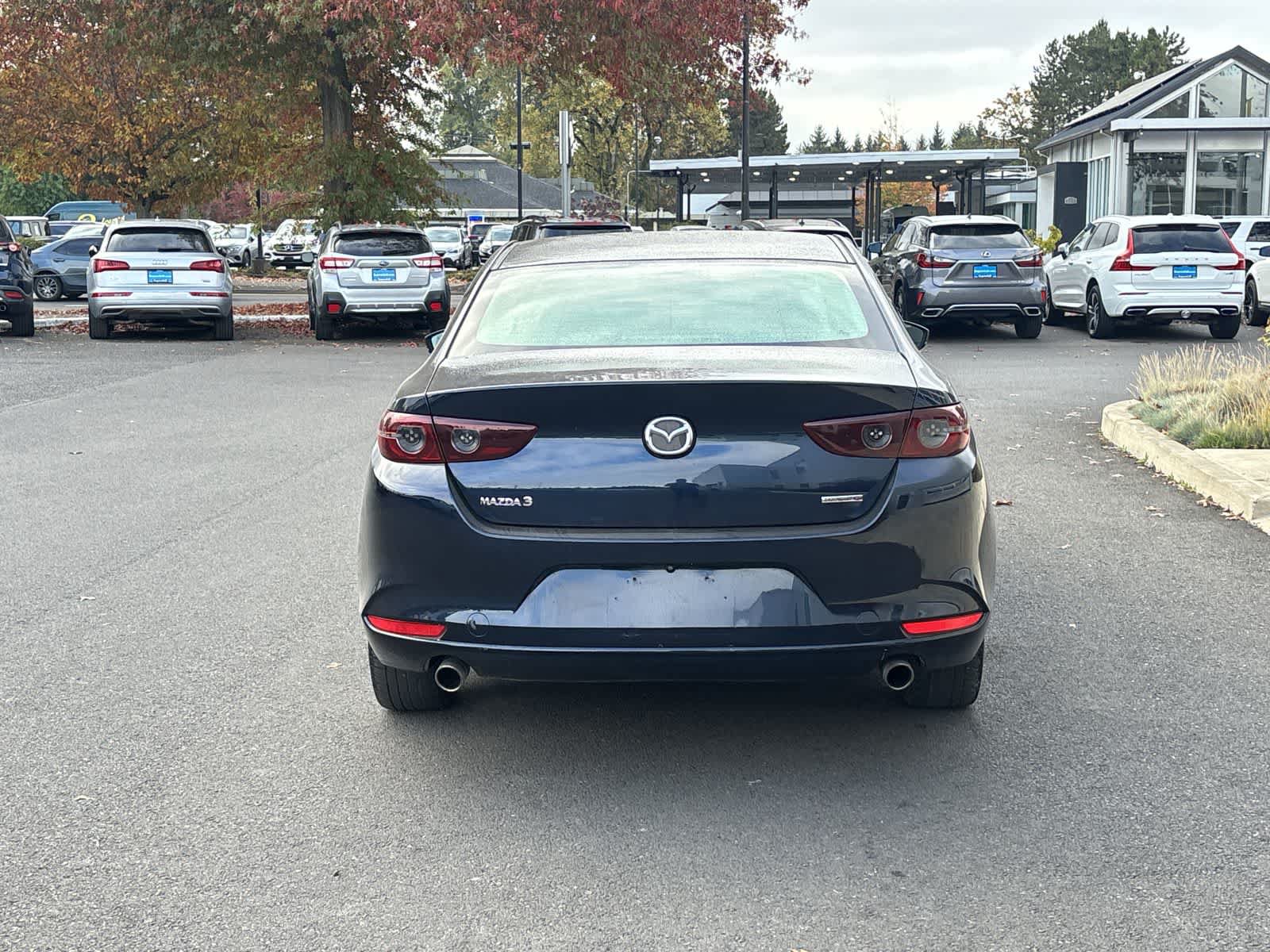 Used 2020 MAZDA MAZDA3 Sedan w/ Select Package FWD image 4