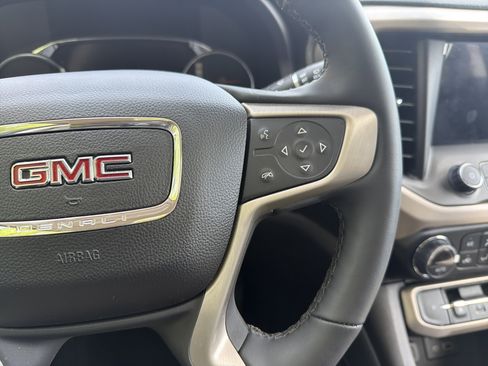 Used 2023 GMC Acadia Denali w/ Black Diamond Edition AWD/4WD image 20