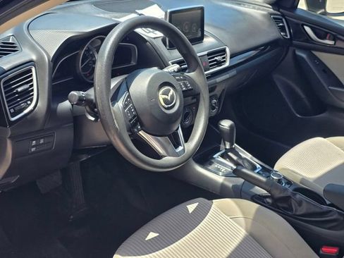 Used 2016 MAZDA MAZDA3 i Sport w/ Preferred Equipment Package FWD image 7