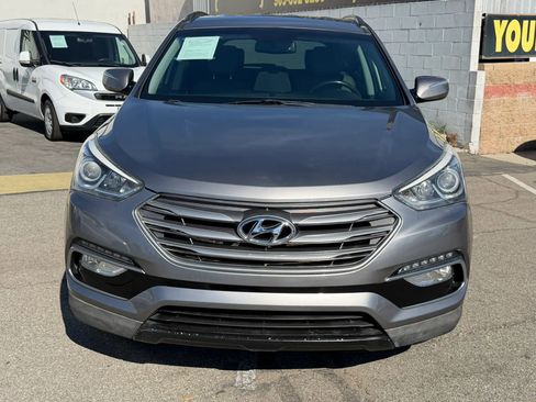 Used 2017 Hyundai Santa Fe Sport FWD image 3